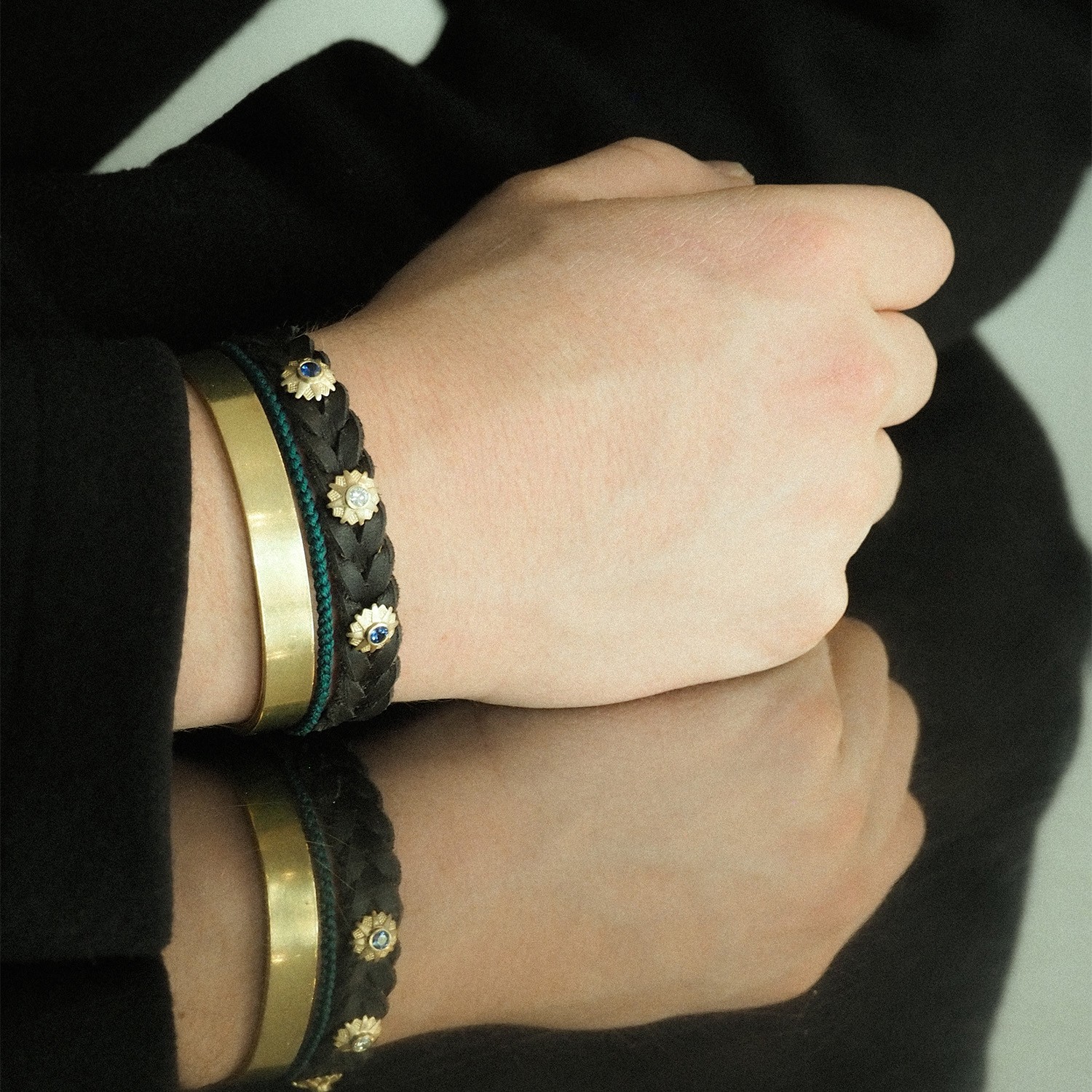 Rope bracelet<br> BARTISAN ONE gold (deep green pagoria)