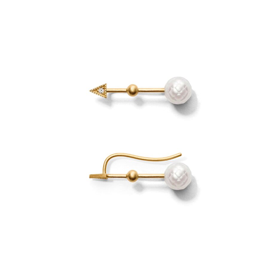 Earring<br> EAST gold diamond white facetted pearl