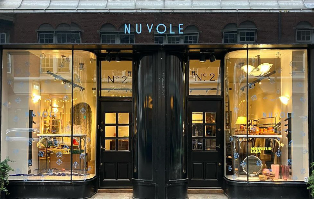 LJ STORIES NUVOLE HEAD LJ STORIES NUVOLE HEAD