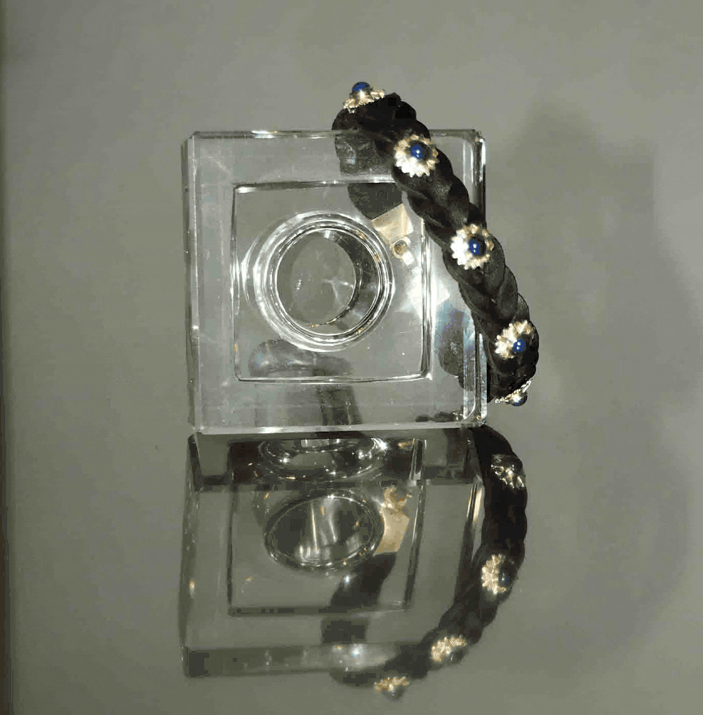 LH LHA Leather Bracelet Banner Mobile