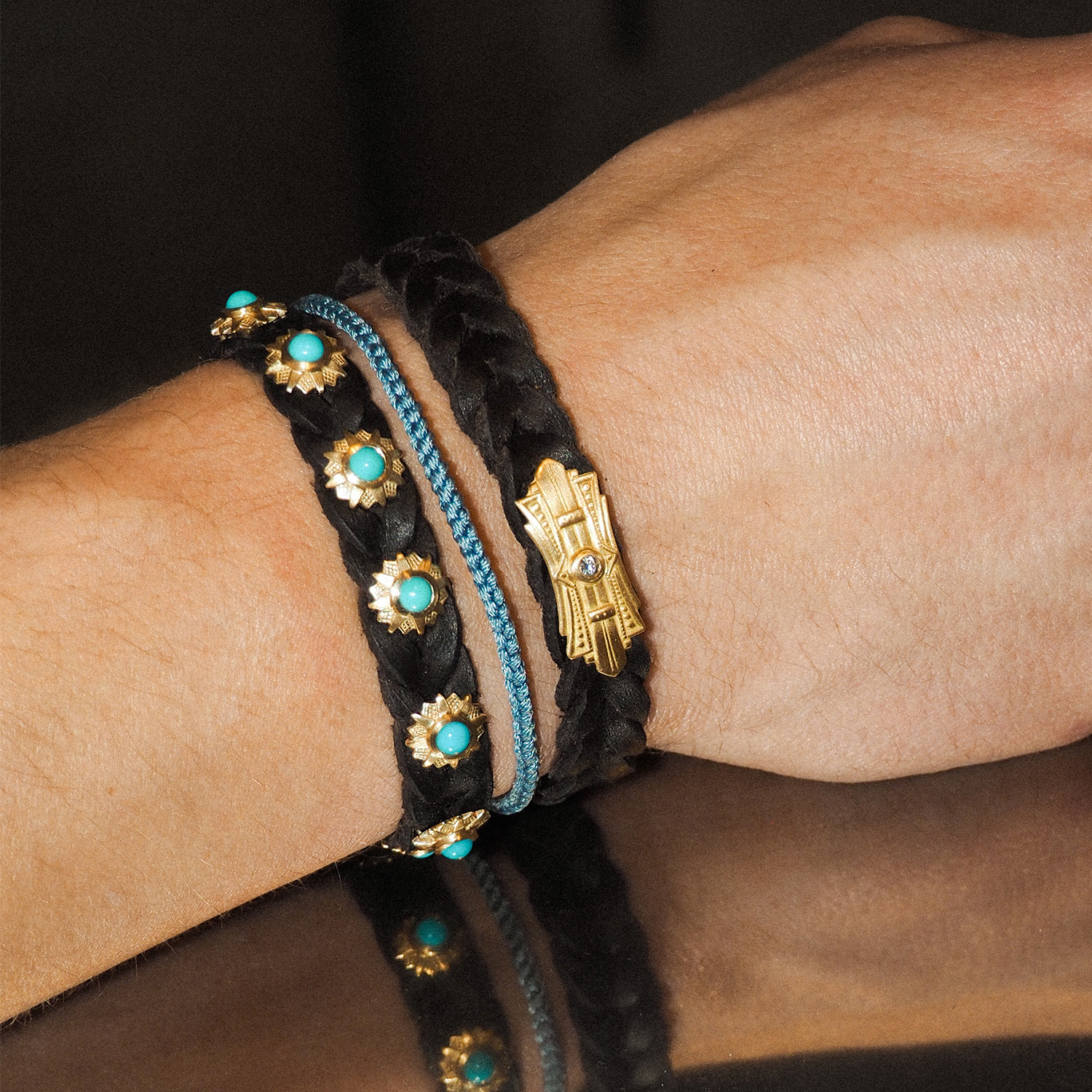 Rope bracelet<br> BARTISAN ONE gold (sky blue pagoria)